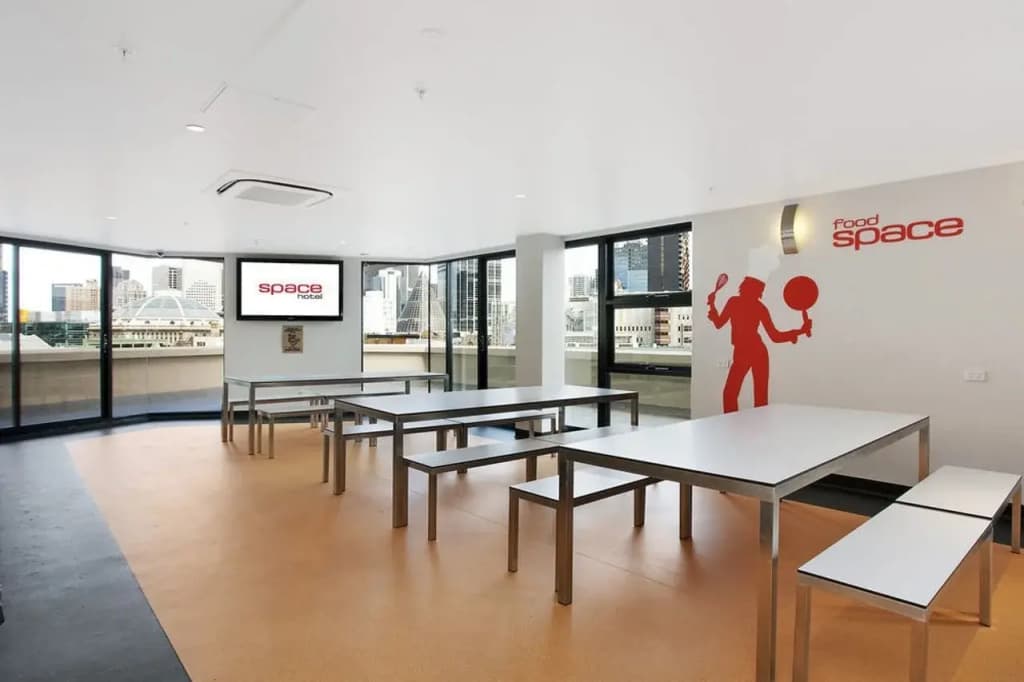 Space Hotel - Hostel - photo 11