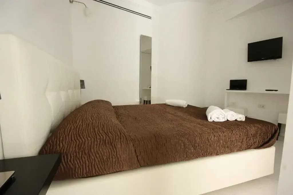 Hip Suites - photo 6