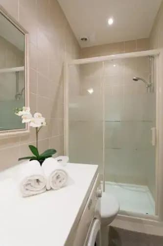 Quartier Latin Apartments - photo 9