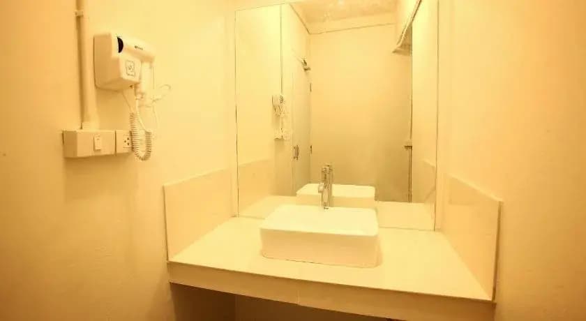 Chang Home Guest House - photo 8