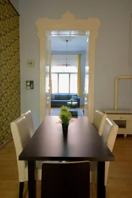 Hi5 Apartments - Ruin Bar District - photo 19