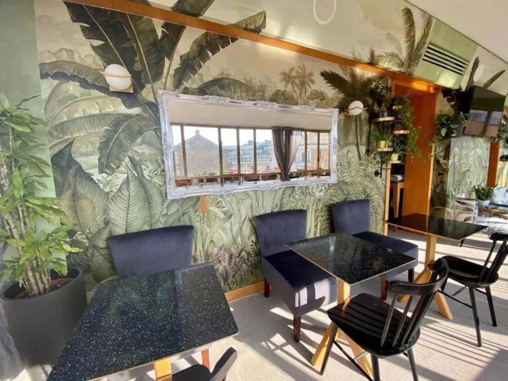 Hotel Tritone - photo 17