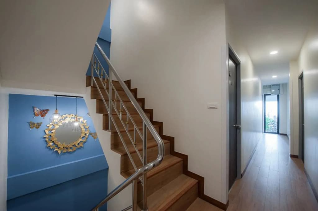 The Moon Night Hotel - photo 11