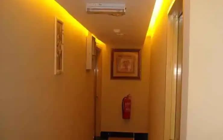 New Wave Hotel Nilai H-2 - photo 8