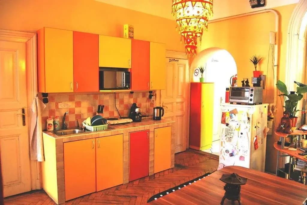 Guru Hostel - photo 9