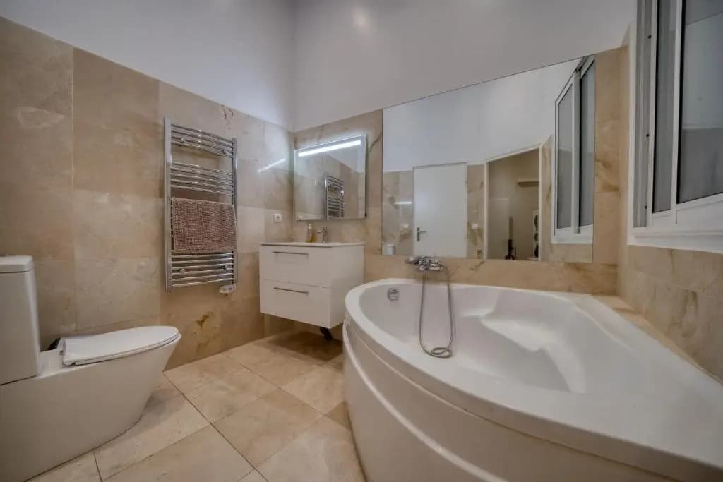 Old Town Luxury 3 Beds - photo 7