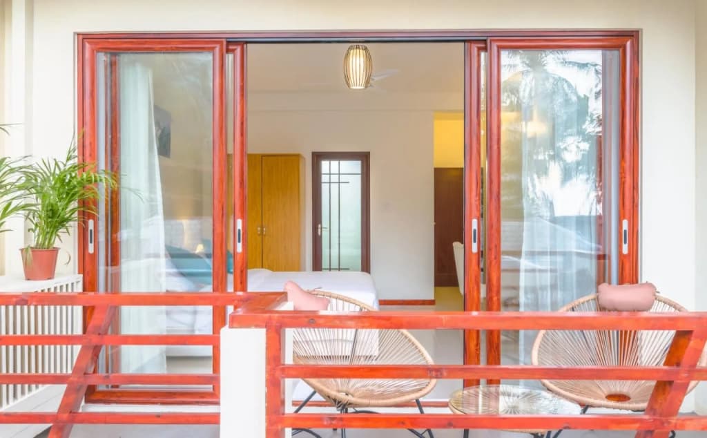 White Sand Dhigurah Hotel - photo 6