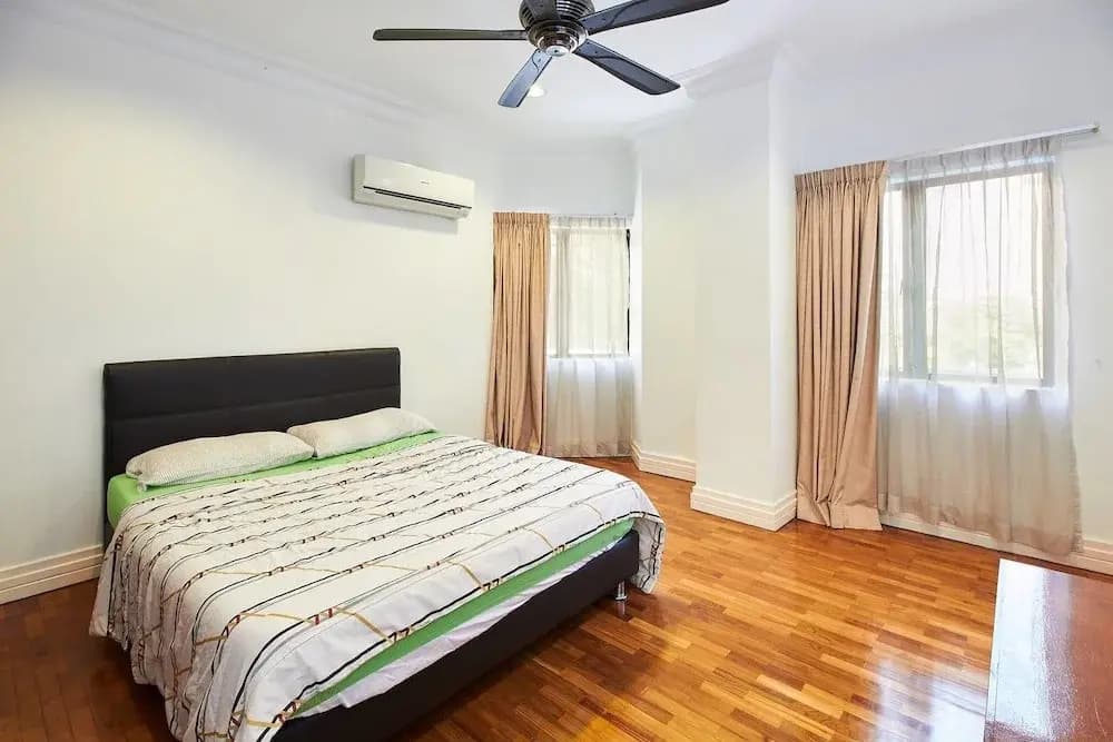 Luxurious 2BR in Klcc - Managed by Guestready - photo 4
