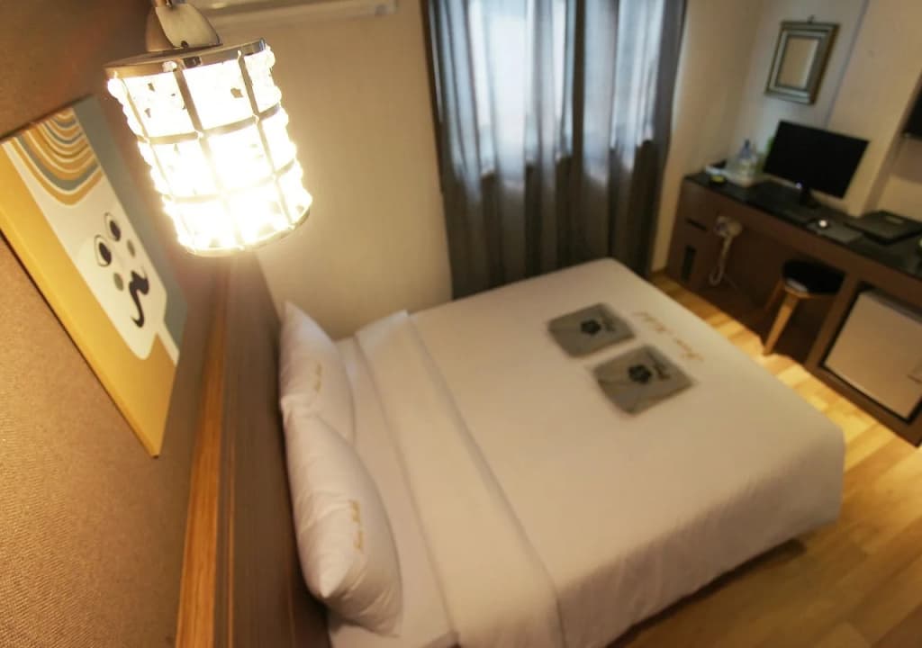 Free Hotel - photo 2