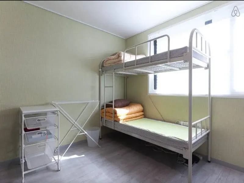 Michael Scott Bnb - photo 5