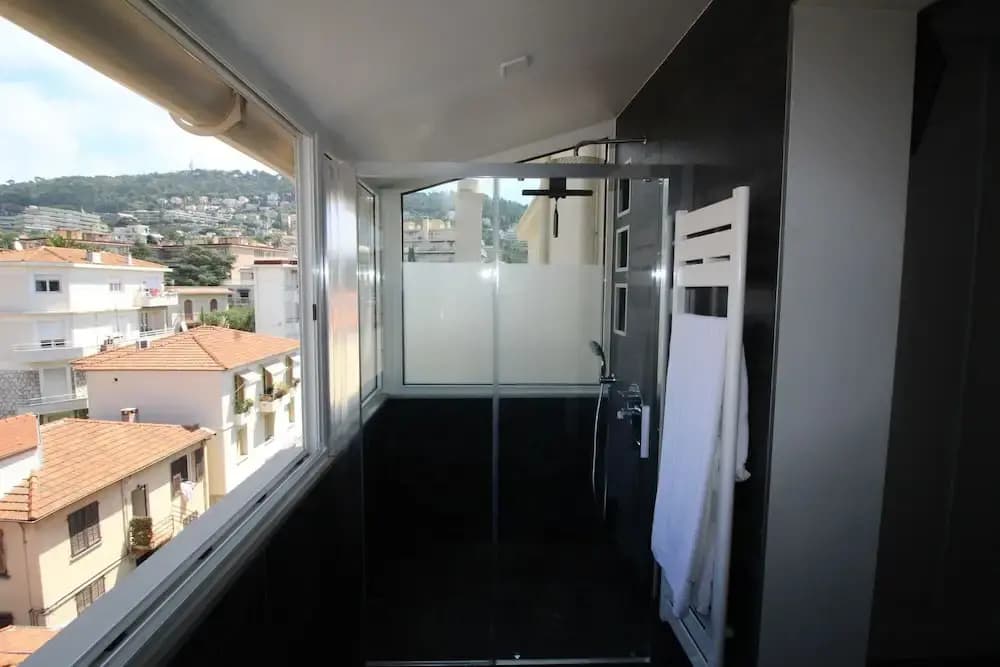 Nice Booking- Le Rooftop Port Terrasse - photo 7