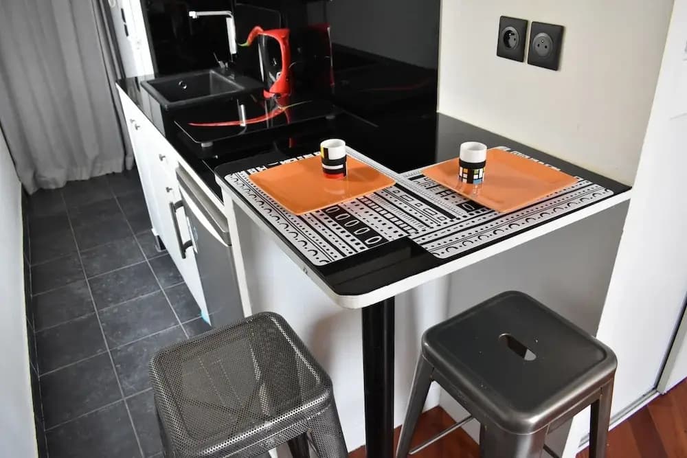 Studio Apartment in Saint-germain-des-prés & Saint-michel - photo 9