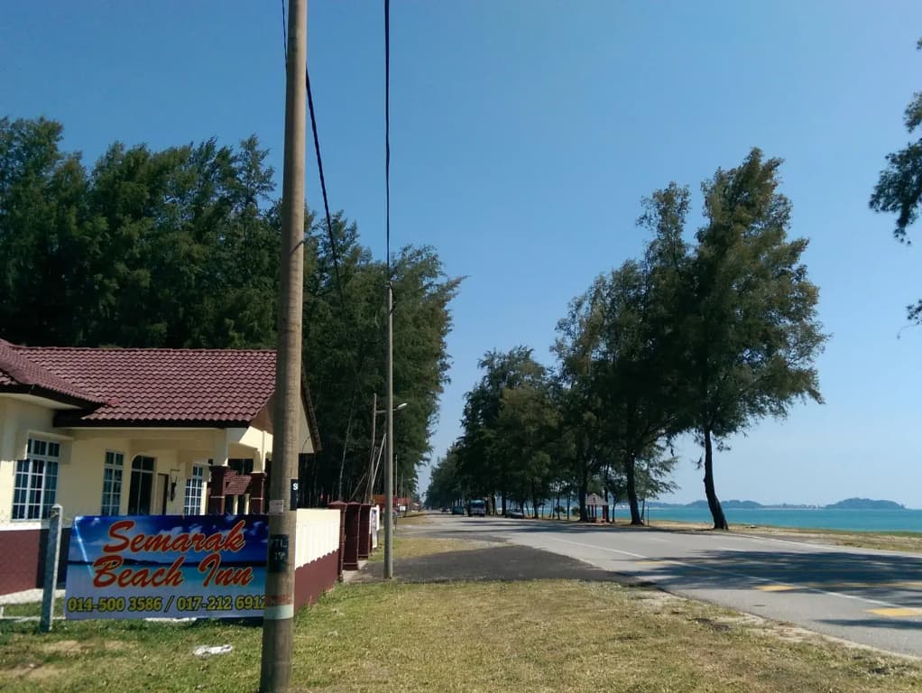 Semarak Beach Inn - photo 15