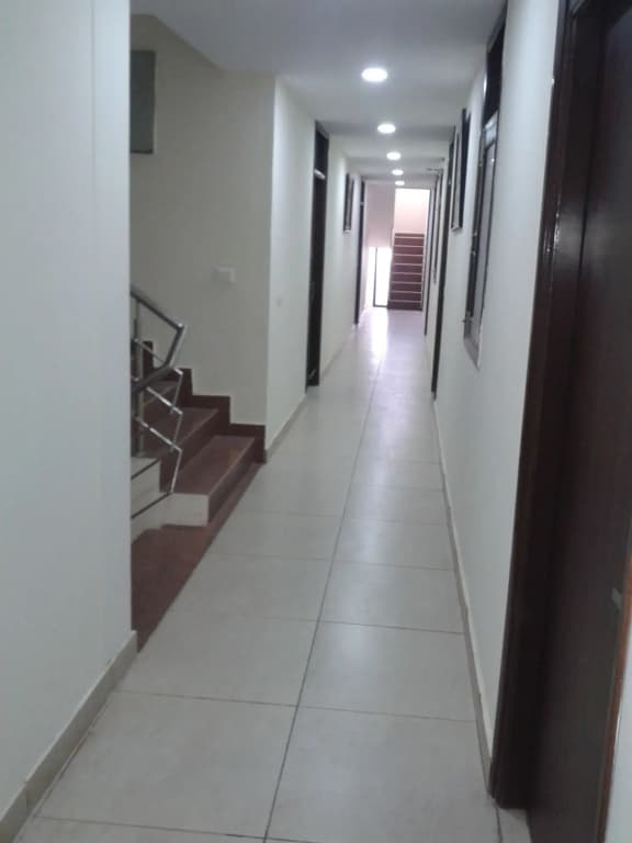 Hotel Kundan Palace - photo 8
