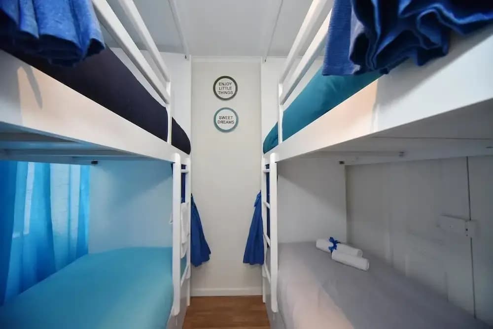 Train Lisbon Hostel - photo 12
