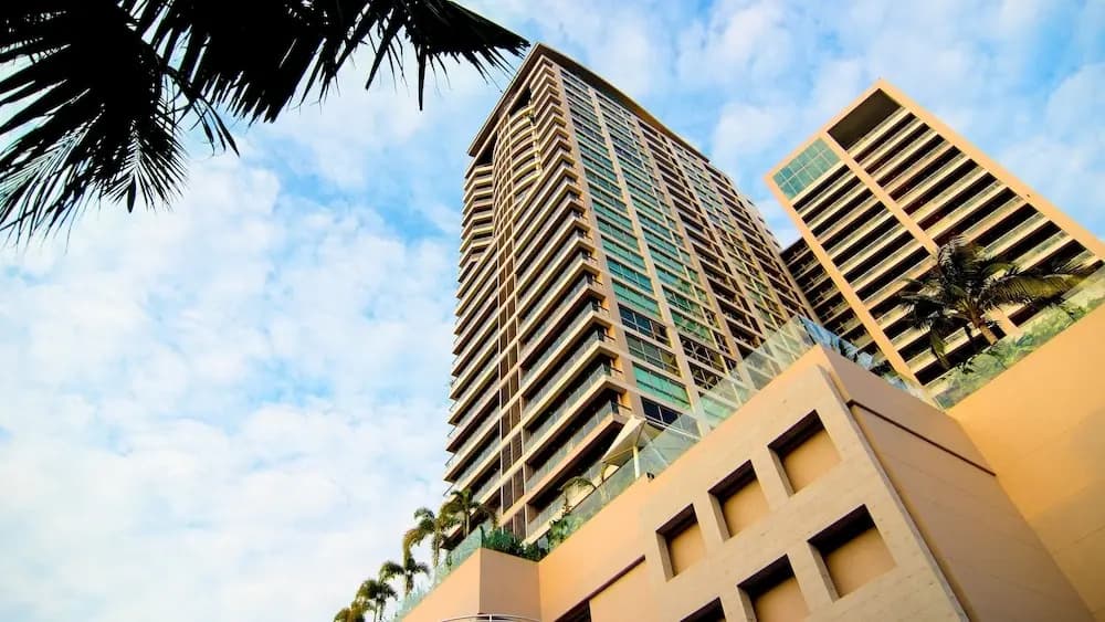 North Shore Condominium - main photo