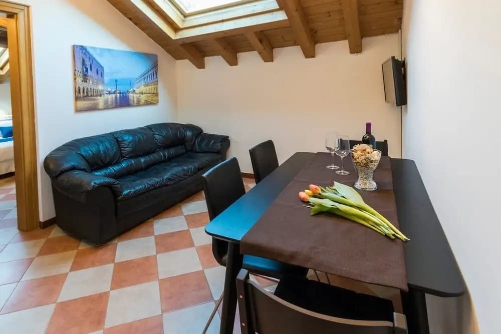 Happy Life Apartment - photo 12