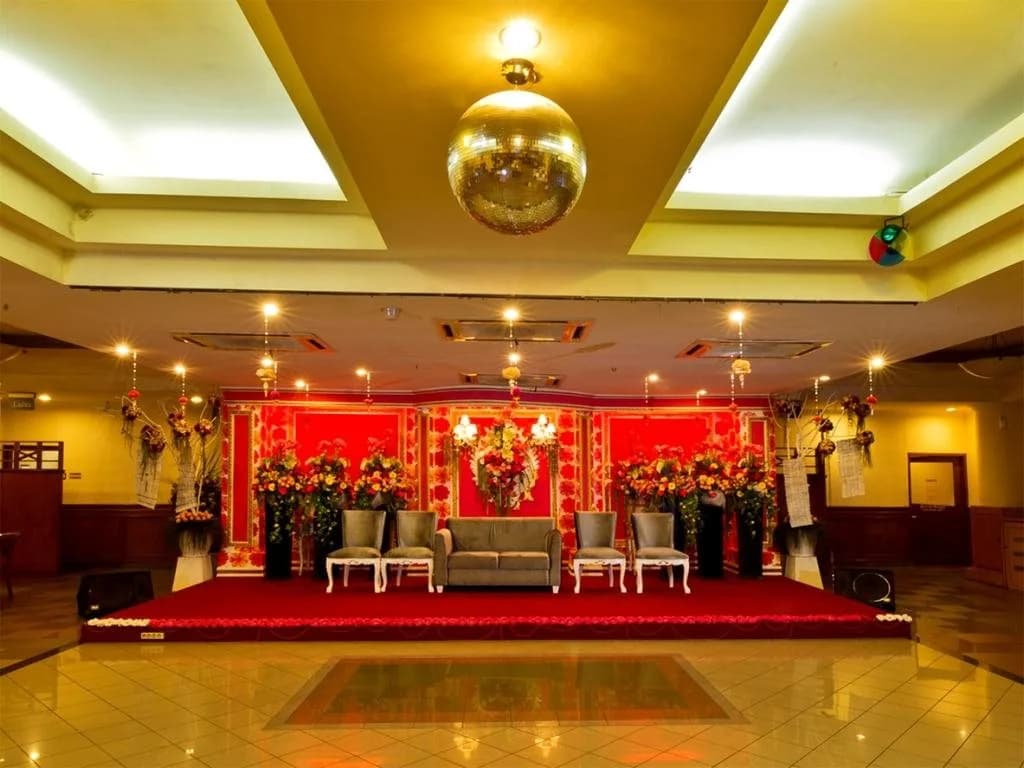 Park Nesia Royal Regal Hotel Jakarta - Mangga Besar - photo 2