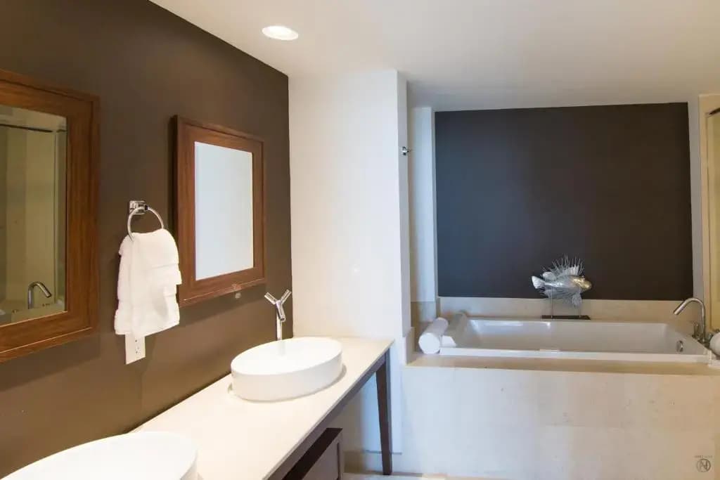 Luxury 5star Condo at 34th floor Icon Brickell 1 bed one bath - photo 10