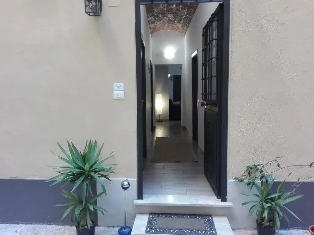 Lotus Rooms in Rome - main photo