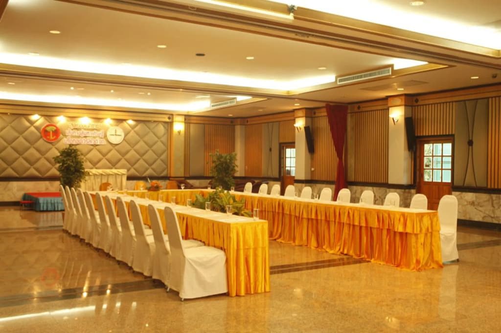 Boonsiam Hotel - photo 12