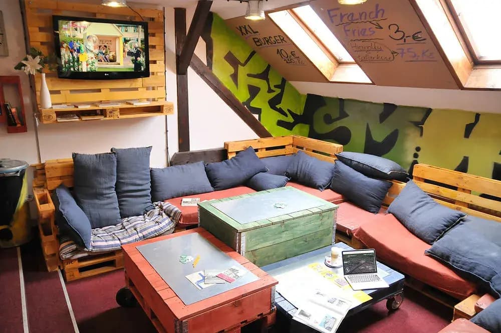 Hostel - With Private Entrance - photo 15