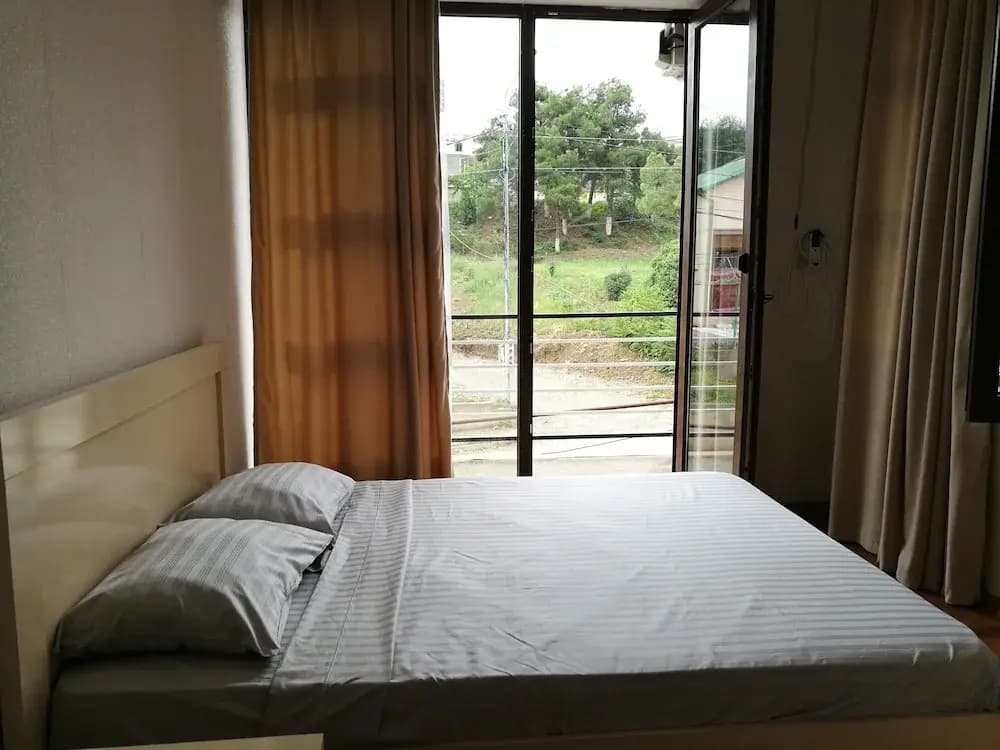 Agora Guesthouse - photo 2