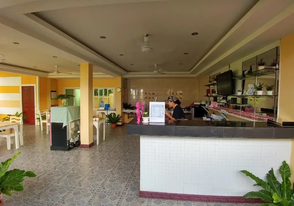 Koh Larn De Beach - photo 15