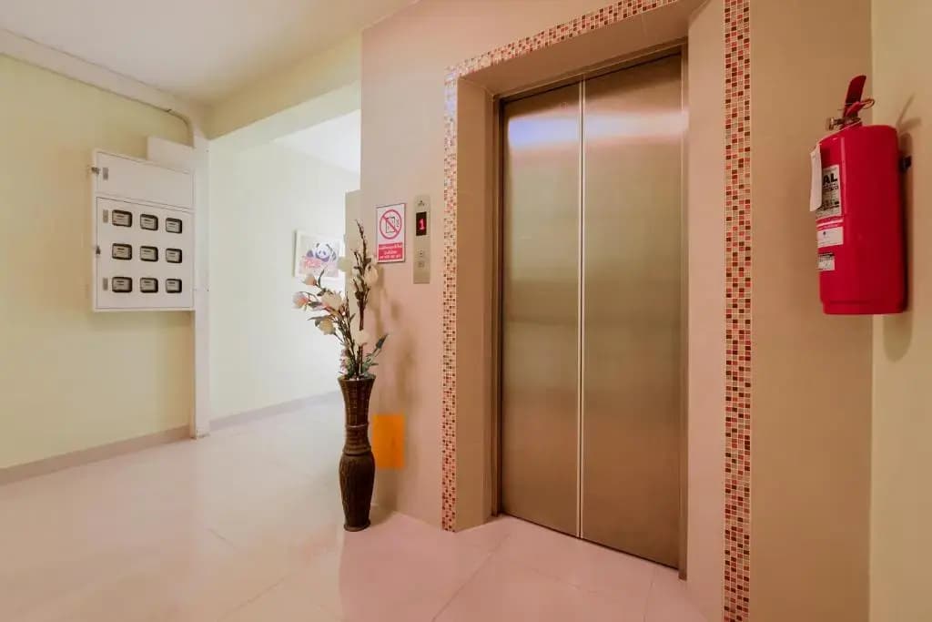 Salin Home Hotel Ramkhamhaeng - photo 8