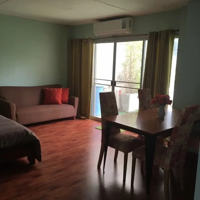 Pin Guest House - photo 3