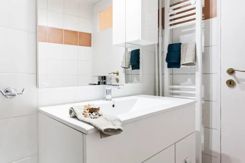 Classy Central Apartment near Acropolis - photo 8