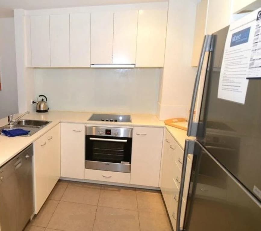 Albert Park Apartments - photo 19