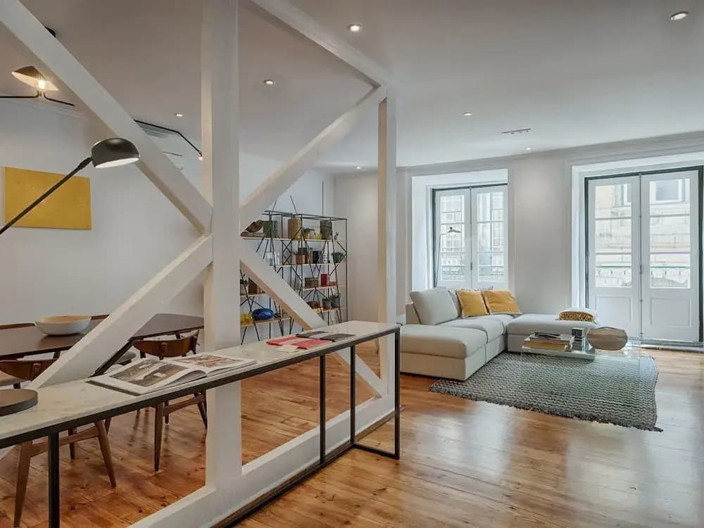 Architectural Gem in Bica - photo 2