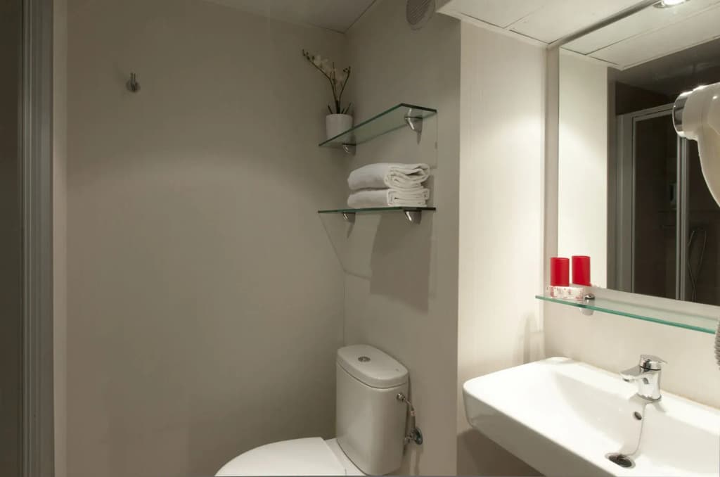 Vertice Roomspace Madrid - photo 8