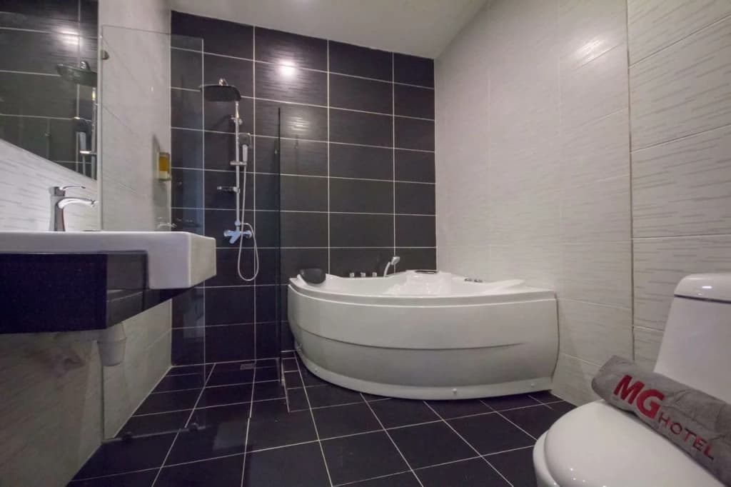 OMG Hotel - photo 7
