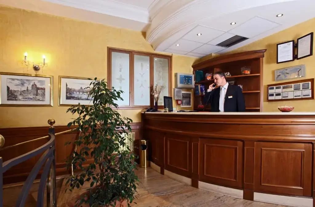 Hotel Montecarlo - photo 2