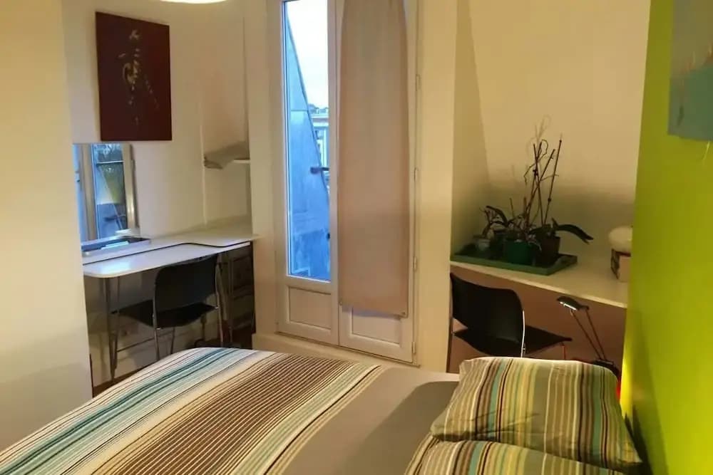 Beautiful Apartment Near Canal St. Martin - photo 3