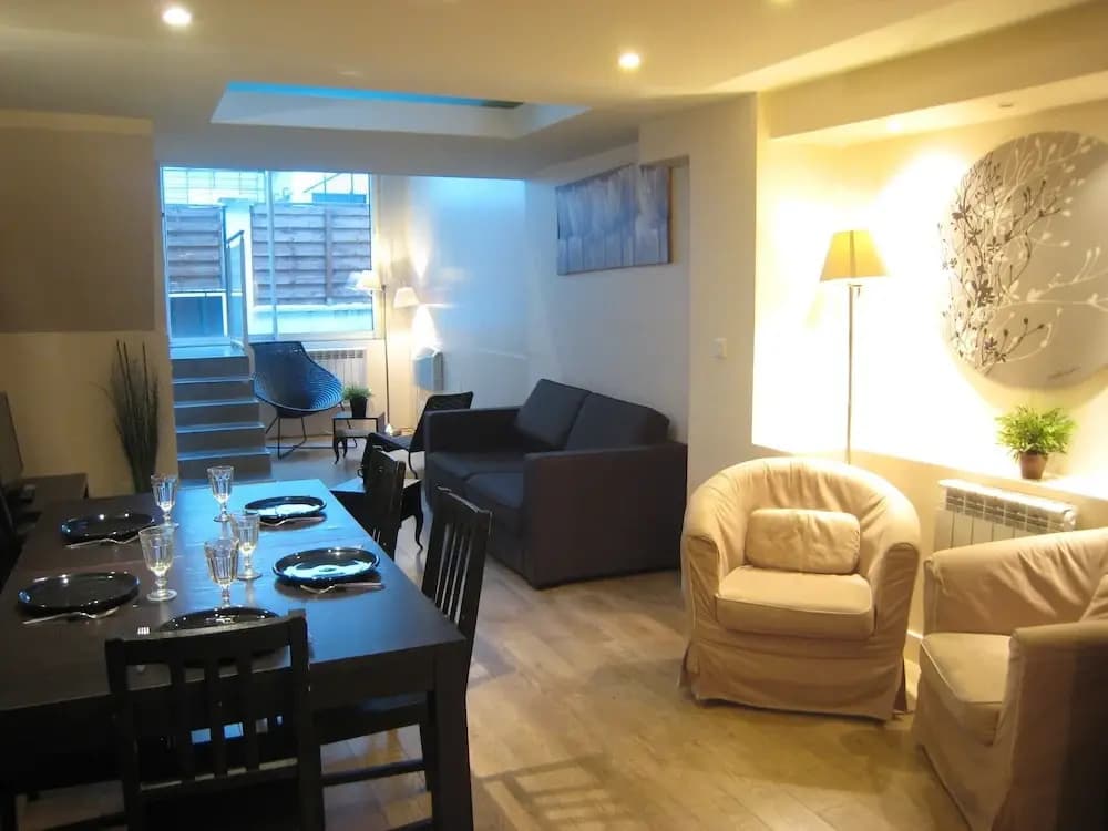 Montgolfier Apartment - photo 3