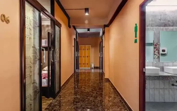 The Guest Hotel - photo 16