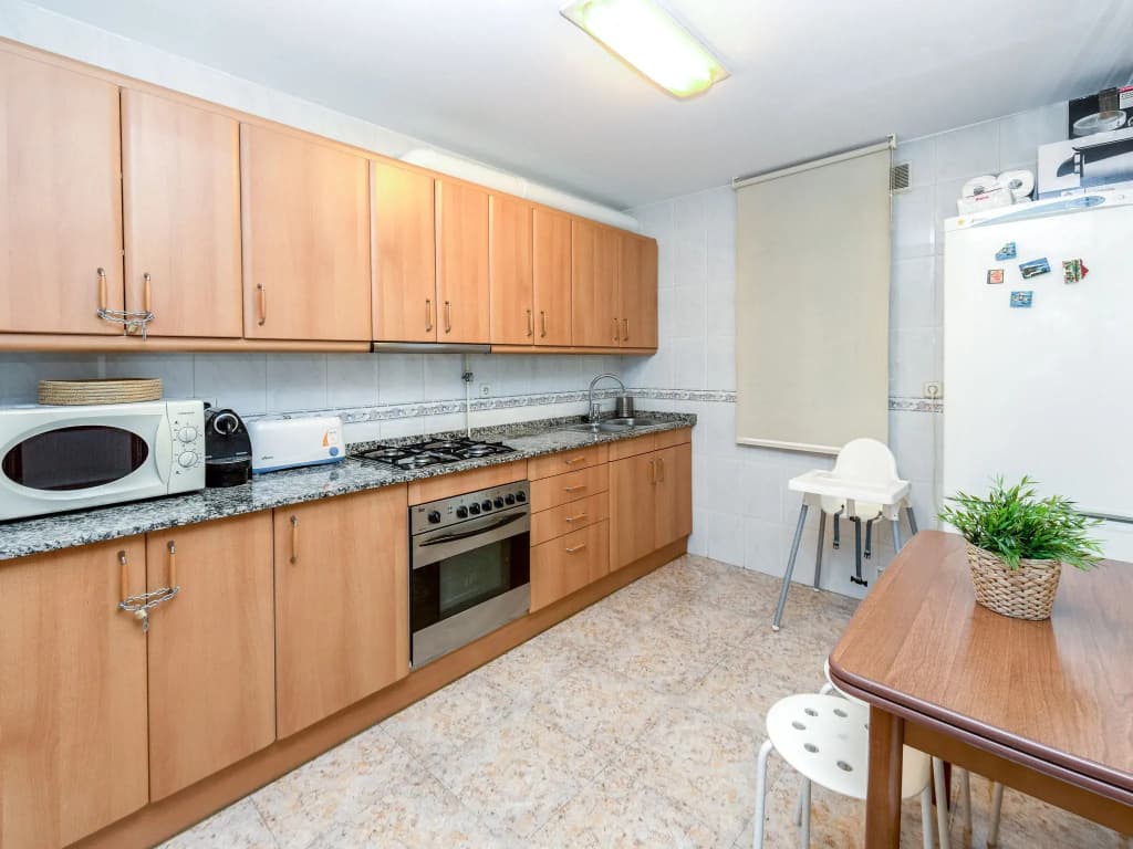 Apartment Camp Nou: Travessera de les Corts - photo 9