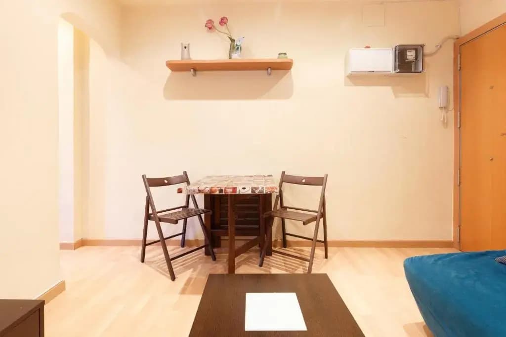 Apartment Bed&BCN Sant Andreu II - photo 3