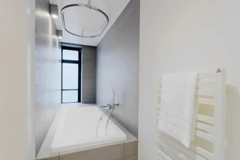 Le Marais Temple Apartment - photo 8