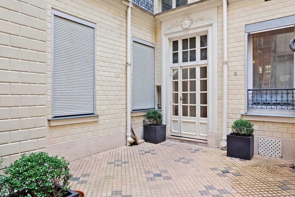 Charming Apartment Located at the Foot of the Sacred Heart - photo 10