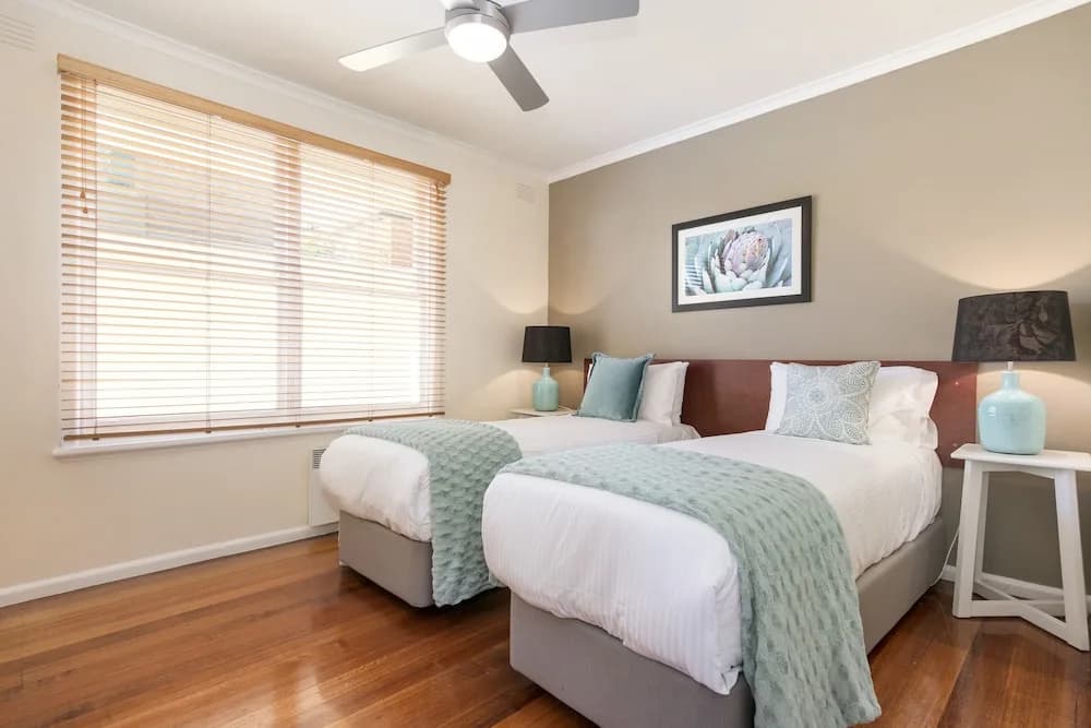 BOUTIQUE STAYS - Sandy Breeze 3 - main photo