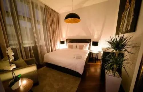 Triplex Kings Apartment in Old Town - photo 2