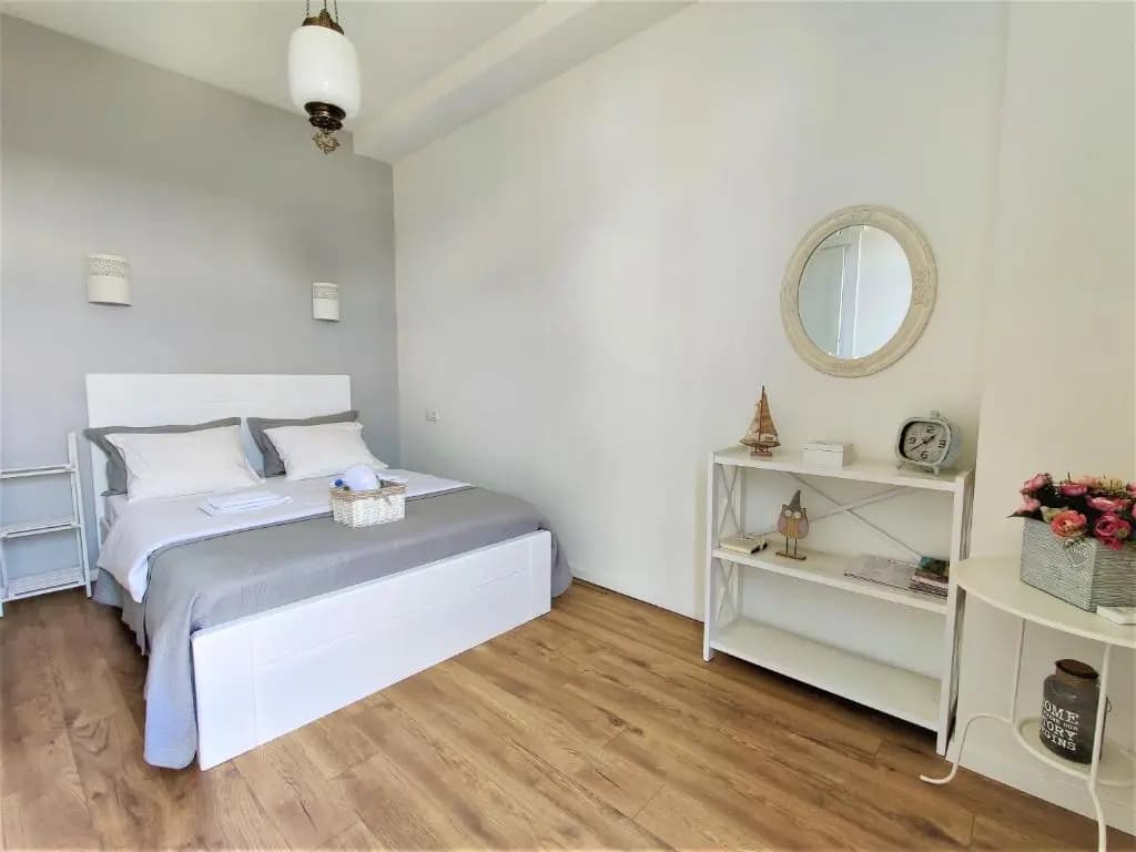 Avlabari Apartment - photo 2
