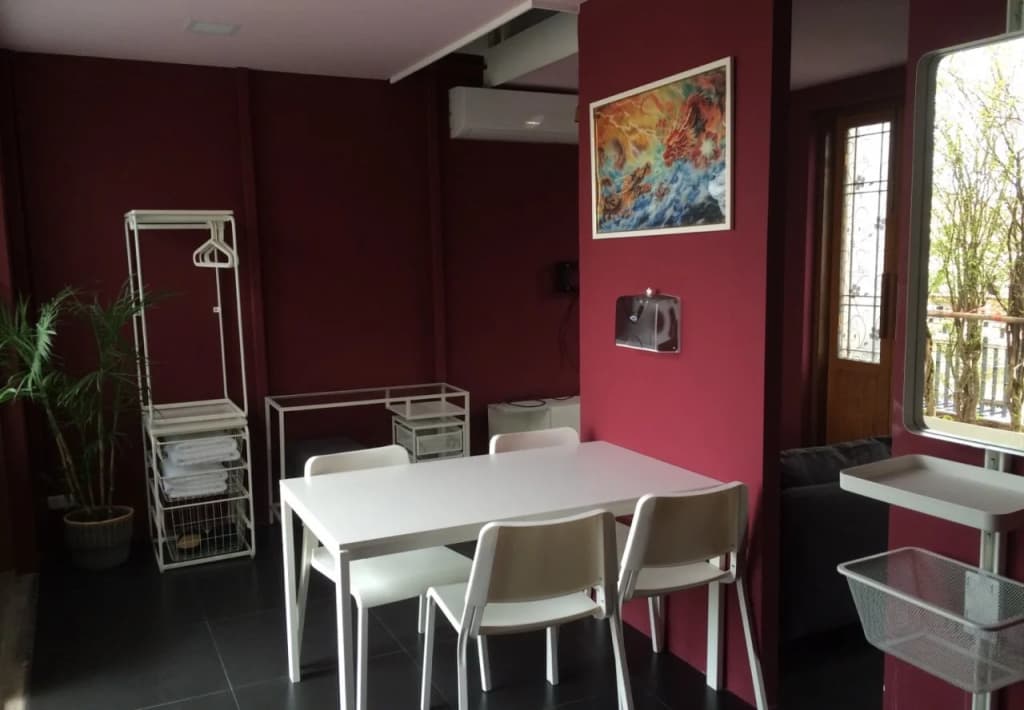 Ten Ten Hostel - photo 10