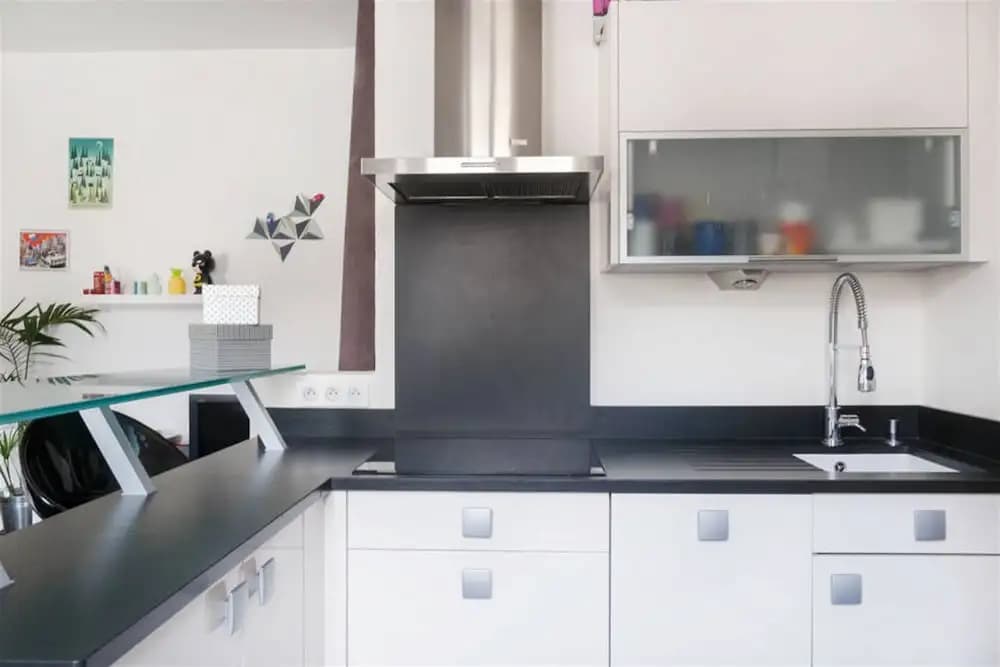 Modern Studio Bastille Smartrenting - photo 11