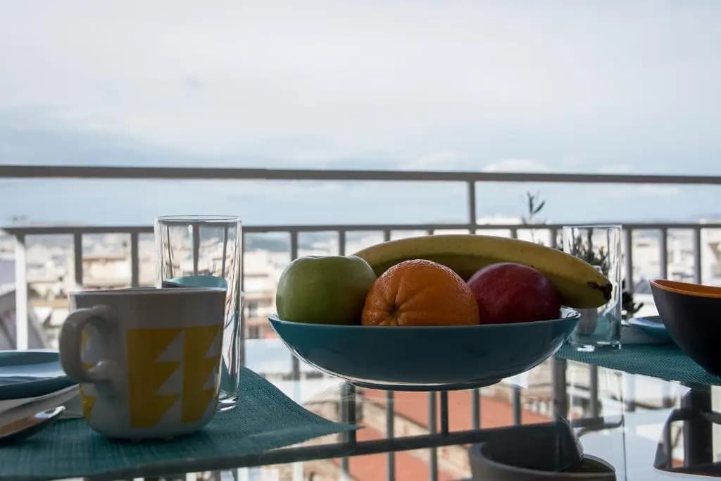 EL GRECO bright, airy penthouse in trendy Petralona - photo 9