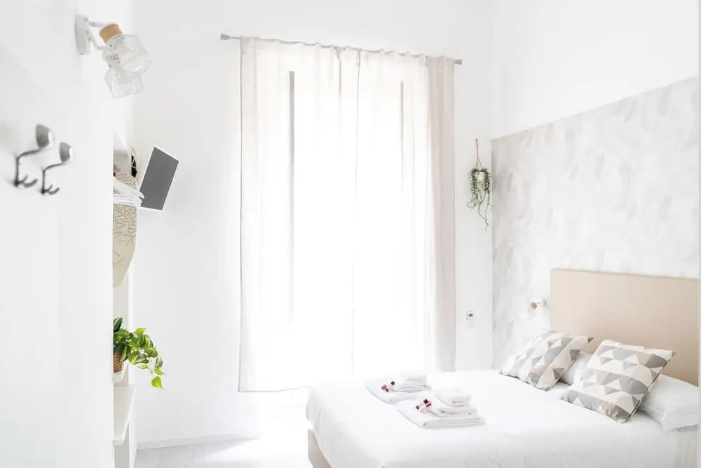 White Gioberti Guesthouse - photo 25